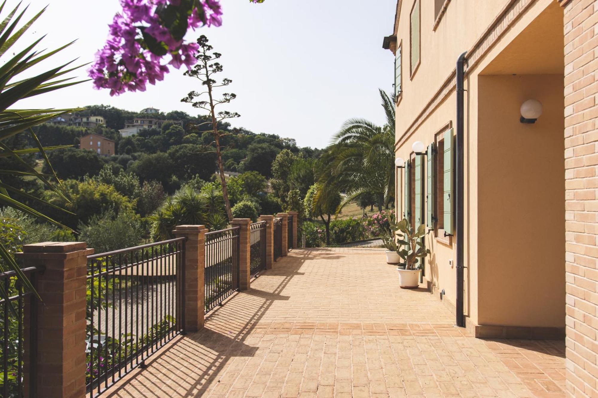 Villa Mariposa Civitanova Marche Luaran gambar